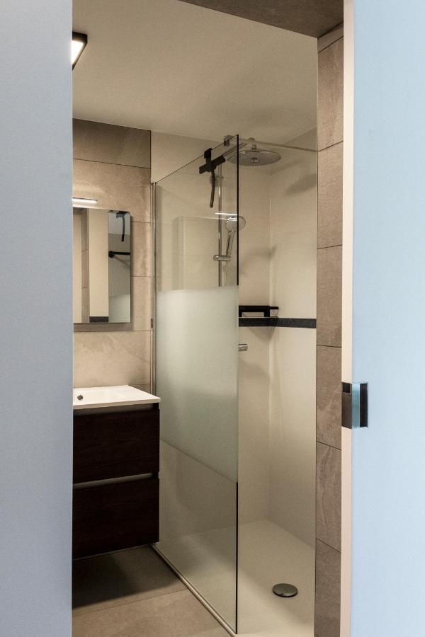 Guesthouse Max Zwijndrecht Екстер'єр фото